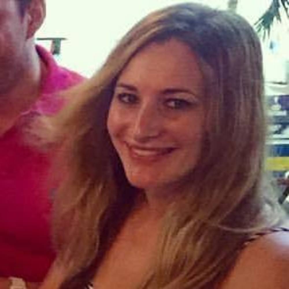 Meet your Posher, Dana
